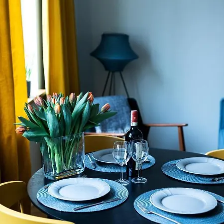 Maya's Flats & 40 - Kolodziejska Old Town Apartment