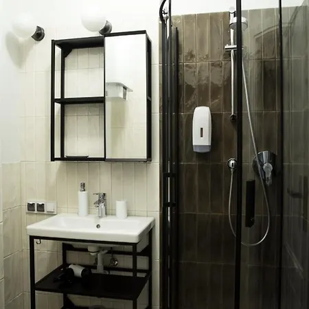 Maya's Flats & 40 - Kolodziejska Old Town アパート